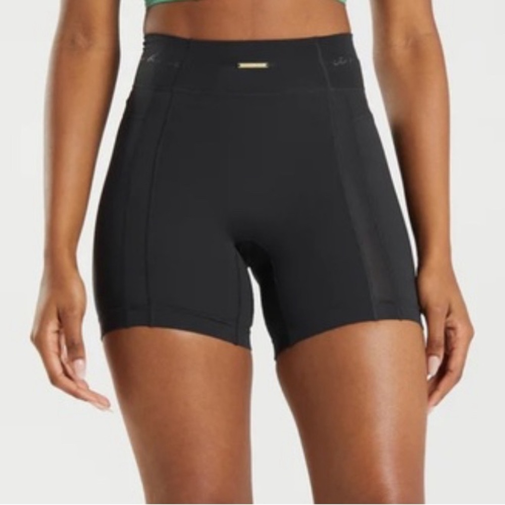 Gymshark Whitney Mesh Shorts - Black Size Small